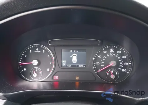 2019 Kia Sorento 2.4L L из США, поврежденный, VIN 5XYPG4A35KG585374